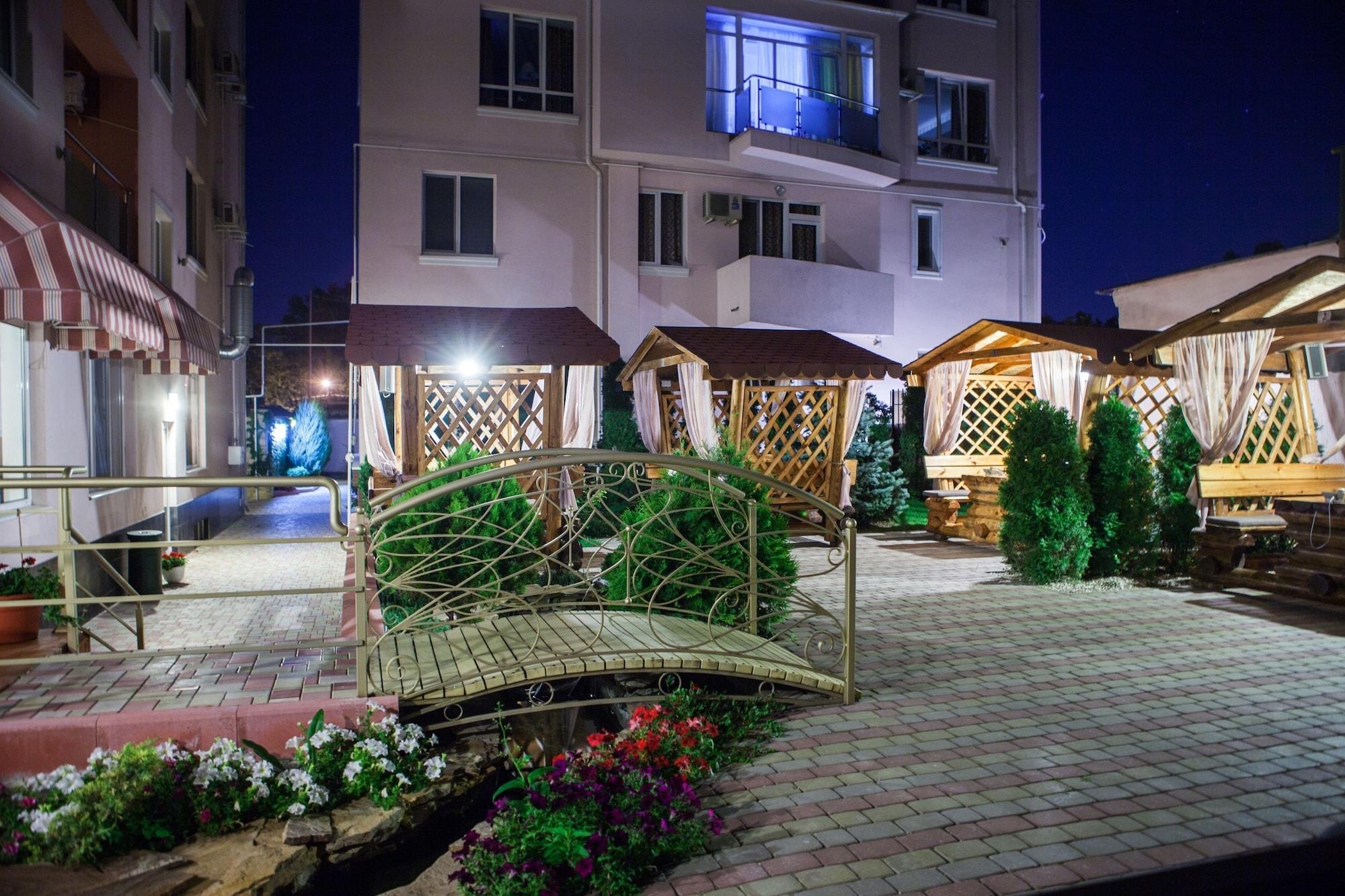 Klassik Hotel Chisinau Luaran gambar