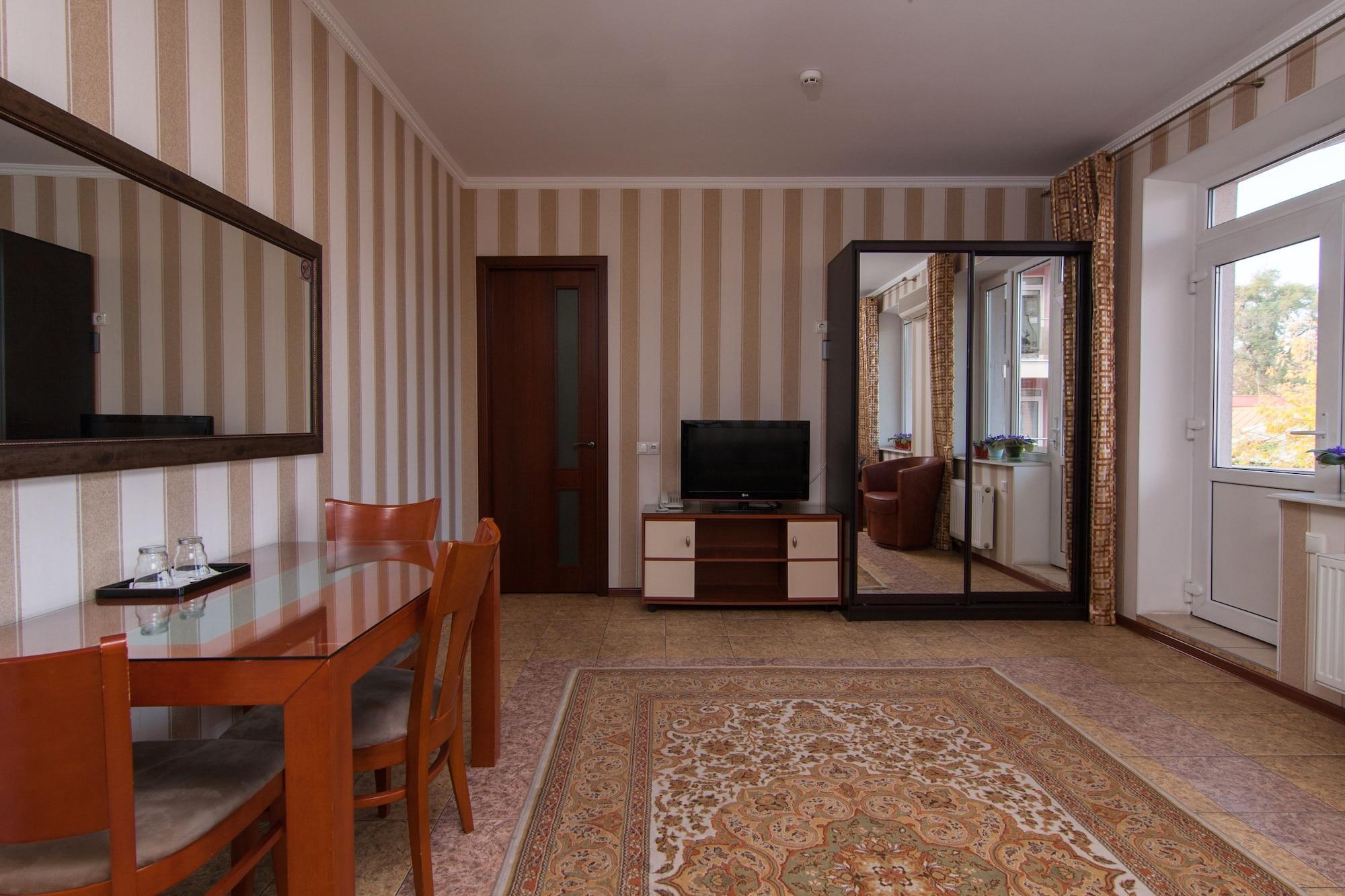 Klassik Hotel Chisinau Luaran gambar