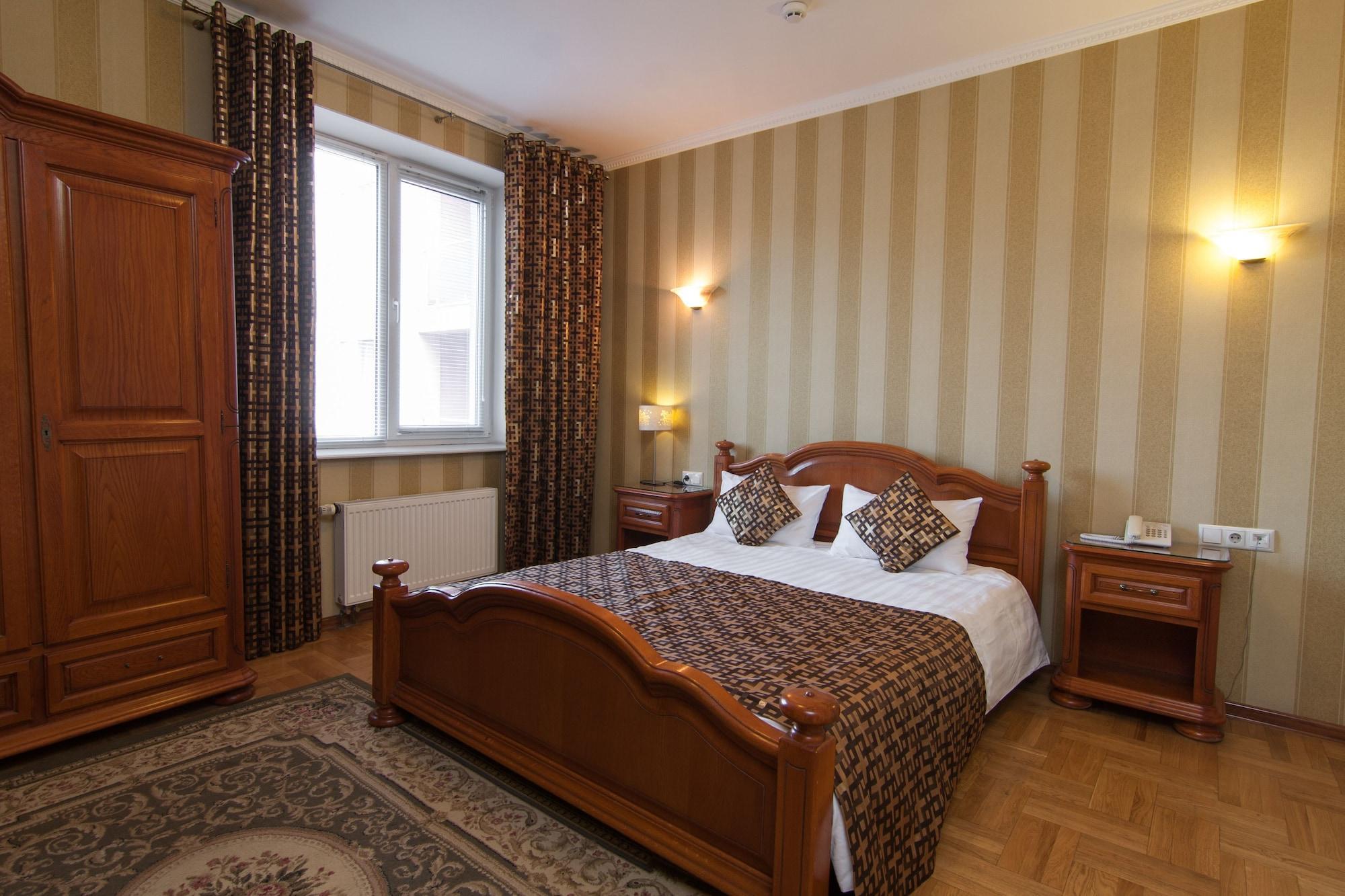 Klassik Hotel Chisinau Luaran gambar