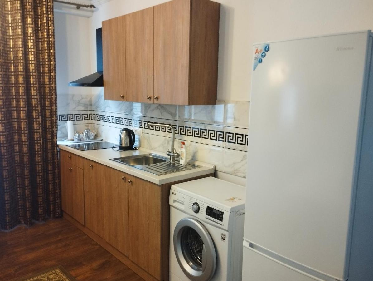 Klassik Hotel Chisinau Luaran gambar