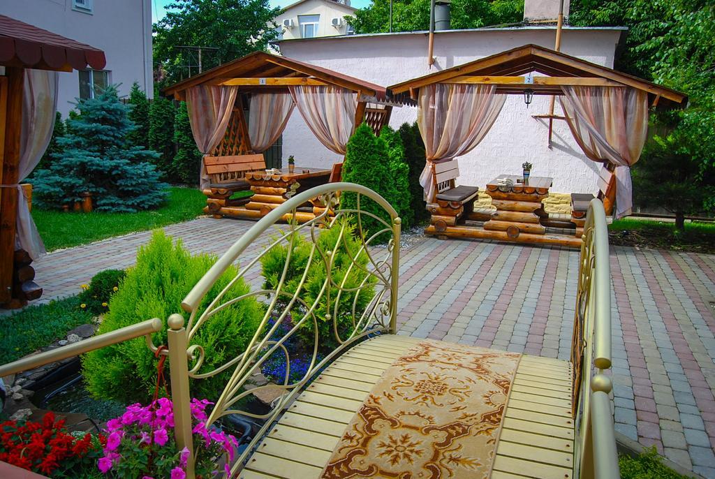 Klassik Hotel Chisinau Luaran gambar